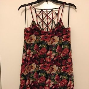 FLORAL DRESS WITH CAGE BACK DETAIL
